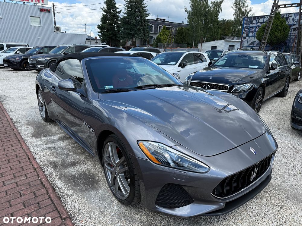 Maserati GranCabrio Sport - 10