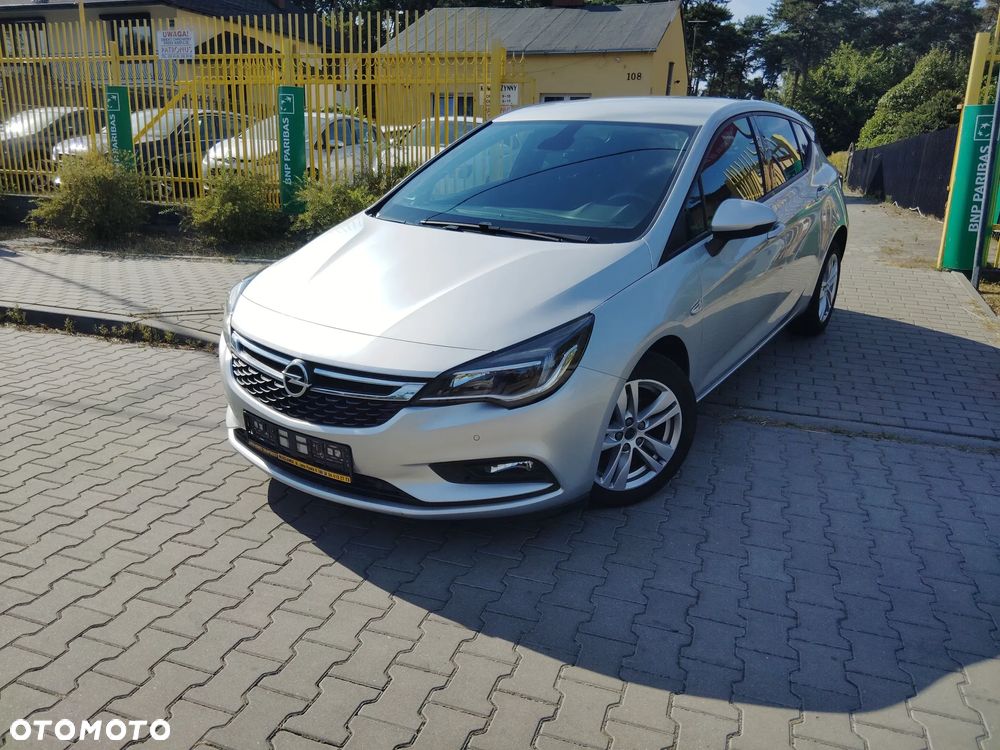 Opel Astra 1.4 Turbo Innovation - 4