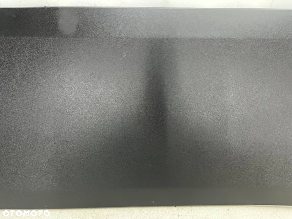 Listwa Iveco Daily 4 IV 14r.- prawa przednia dolna nakładka drzwi pasażera prawy przód 5801808059 - 3