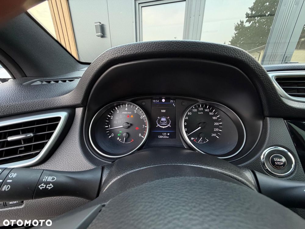 Nissan Qashqai 1.3 DIG-T Tekna+ - 32