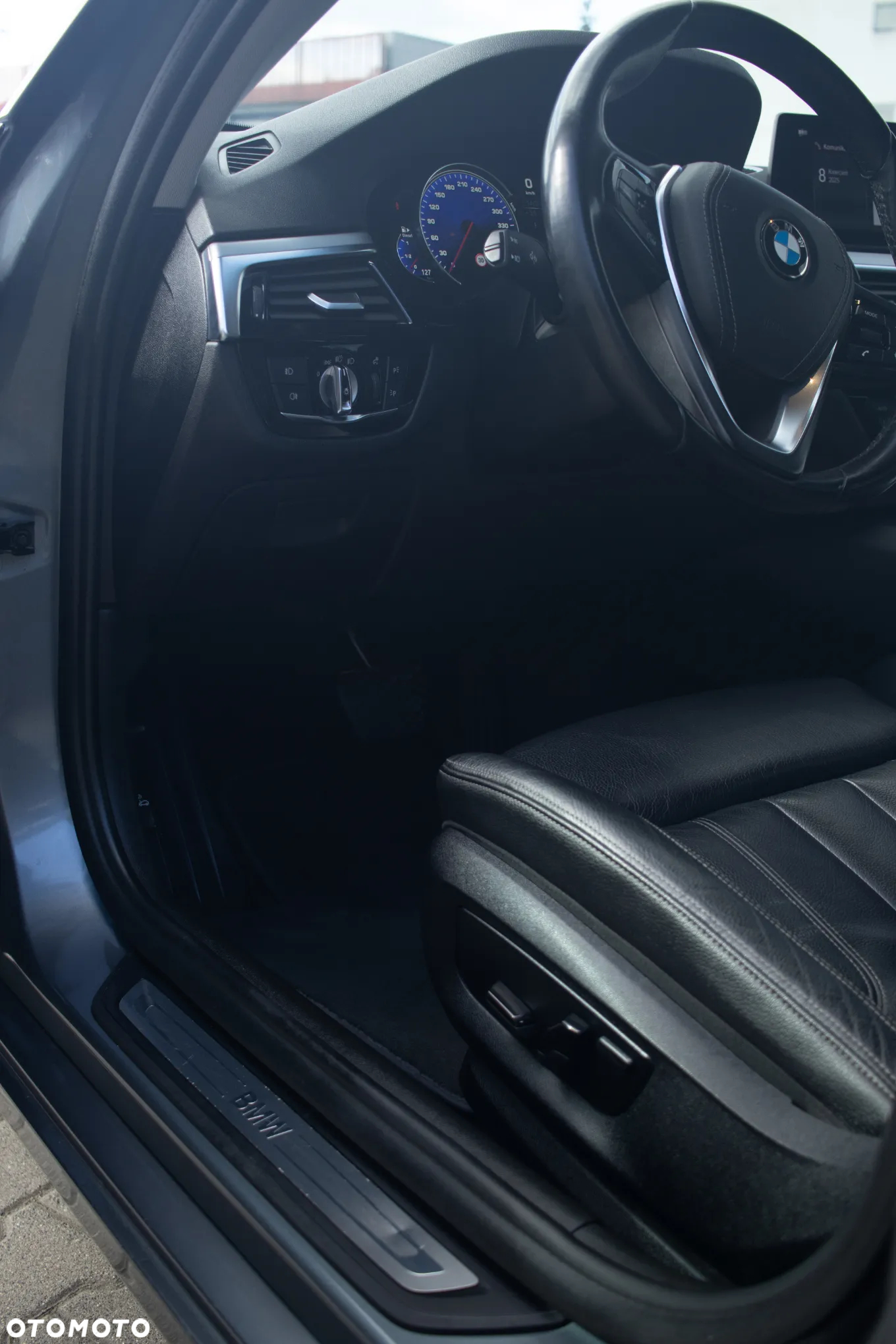 BMW Seria 5 520d Luxury Line - 17