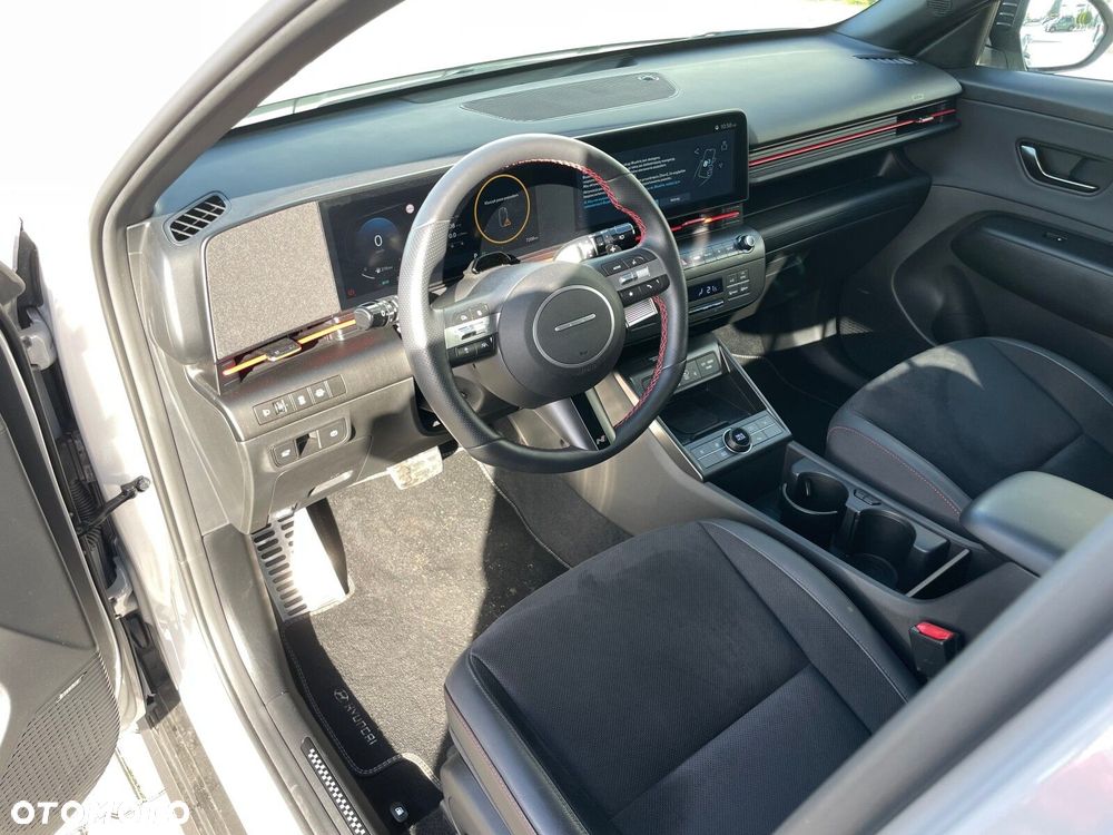 Hyundai Kona - 11