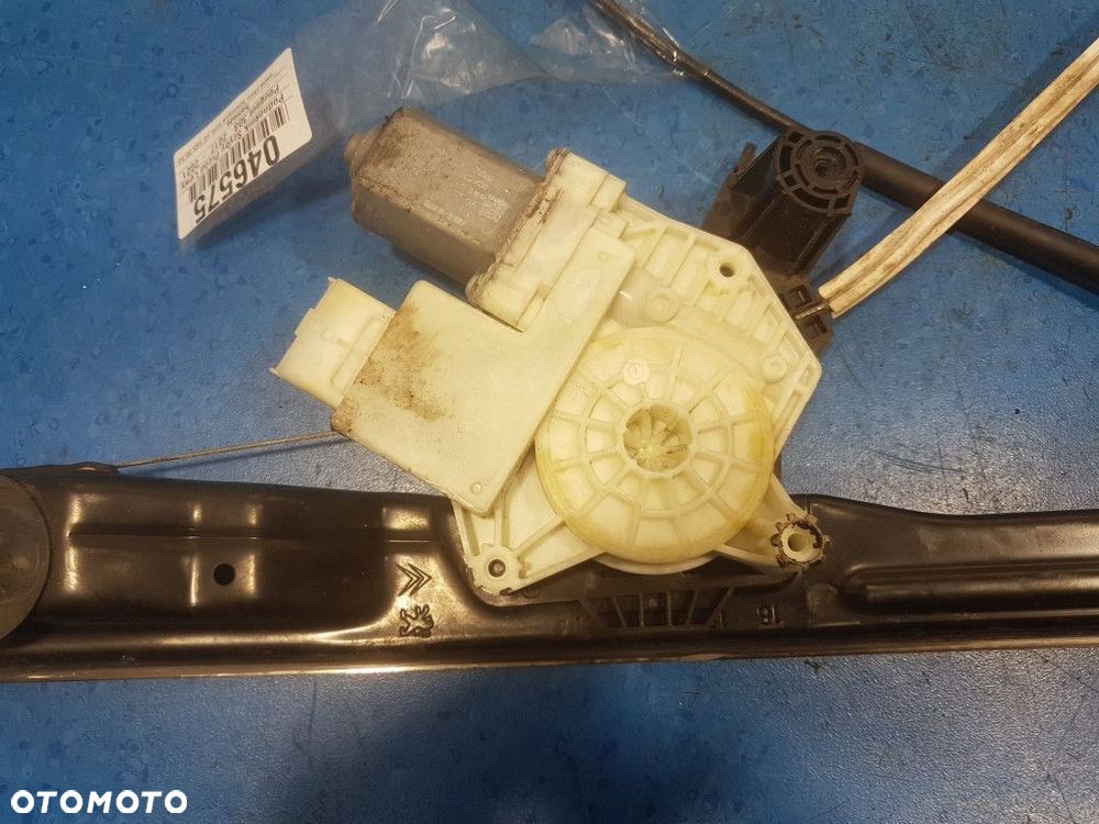 PEUGEOT 308 II T9 LIFT PODNOŚNIK SZYBY PRZÓD LEWY - 2