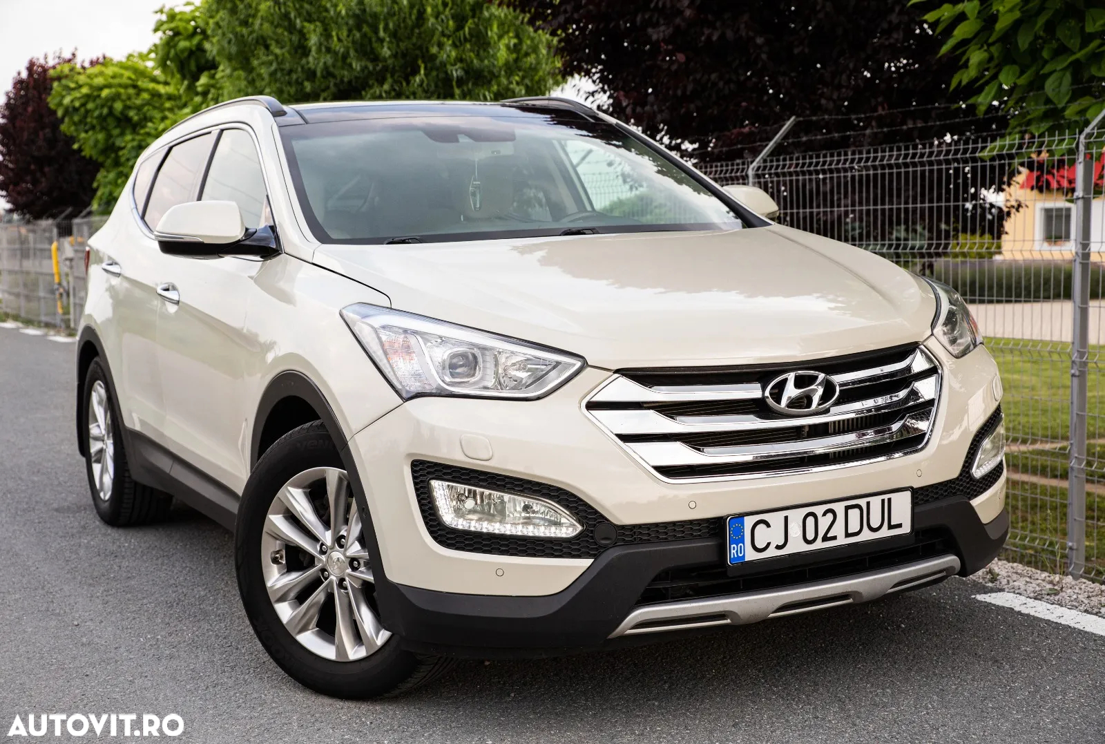 Hyundai Santa Fe 2.2 CRDi 4WD Automatik Premium - 2
