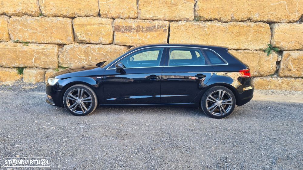 Audi A3 Sportback - 3