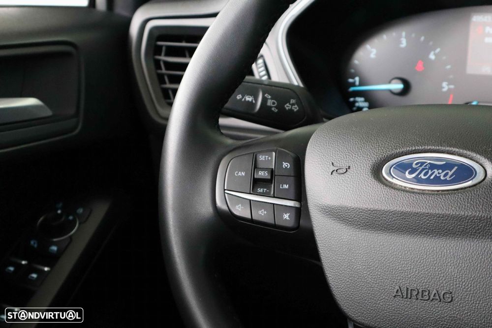 Ford Focus 1.5 TDCi ECOBlue Connected Aut. - 17