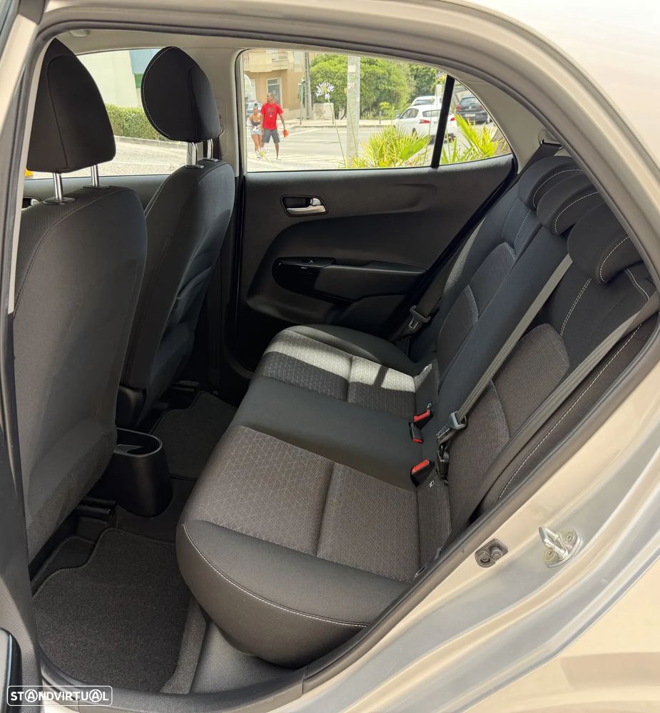 Kia Picanto 1.0 CVVT Urban AMT - 24