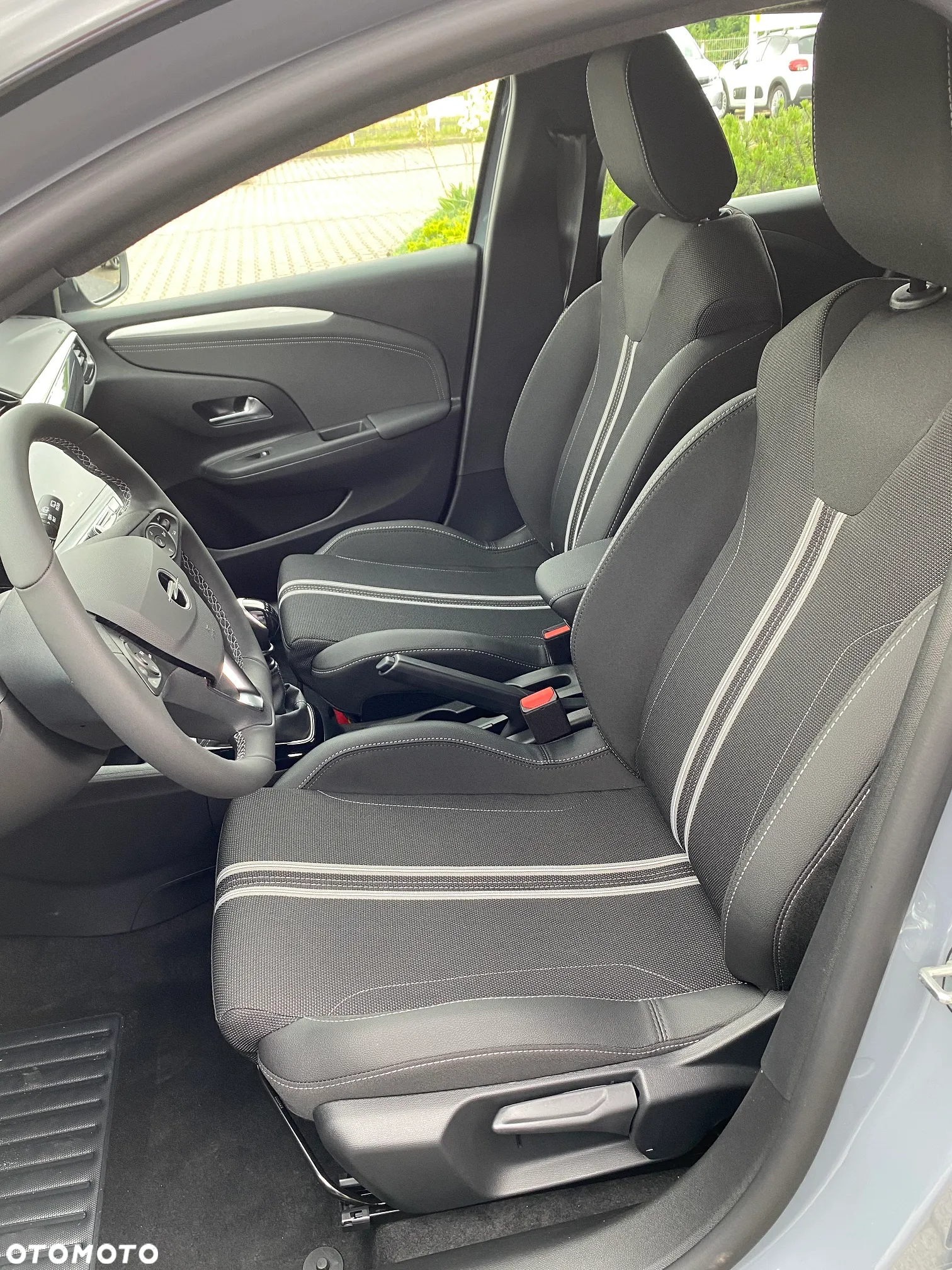 Opel Corsa 1.2 GS S&S - 7