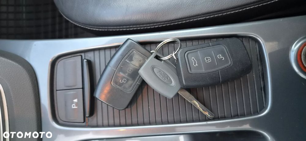 Ford Kuga 2.0 TDCi Titanium - 31