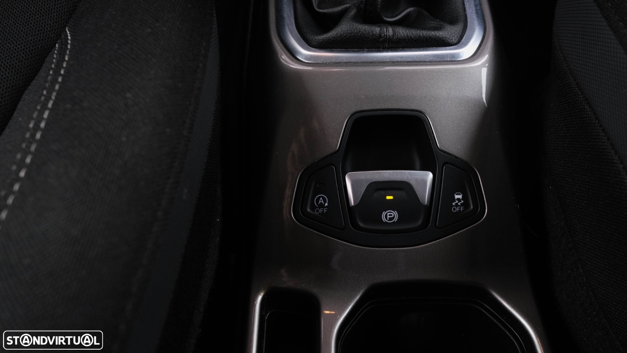 Jeep Renegade 1.6 MJD Limited - 19