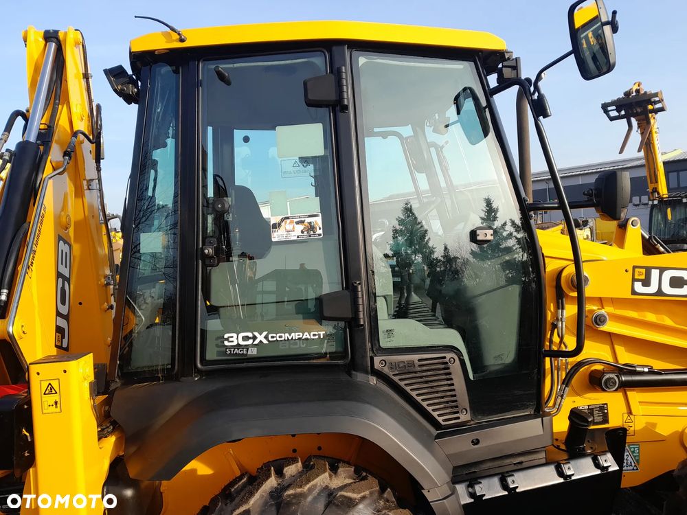 JCB 3CX COMPACT 2022R - 10