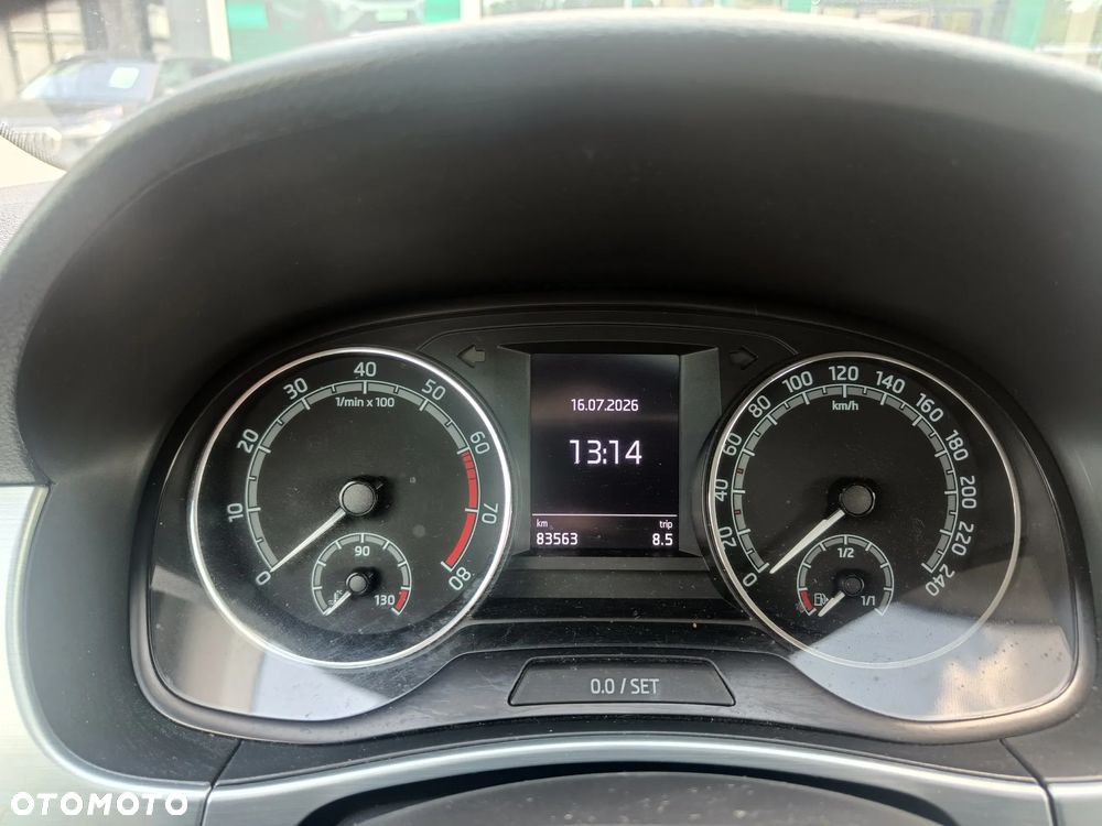 Skoda Fabia - 16