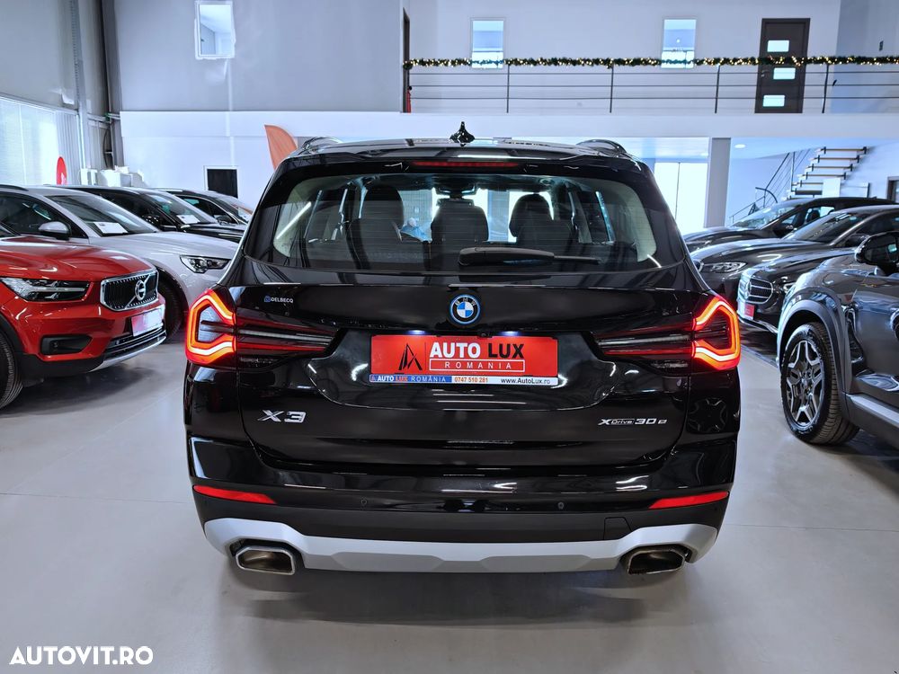 BMW X3 xDrive30e AT PHEV - 37