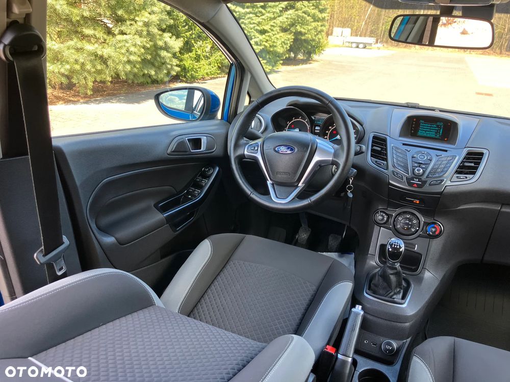 Ford Fiesta 1.0 EcoBoost Trend - 34
