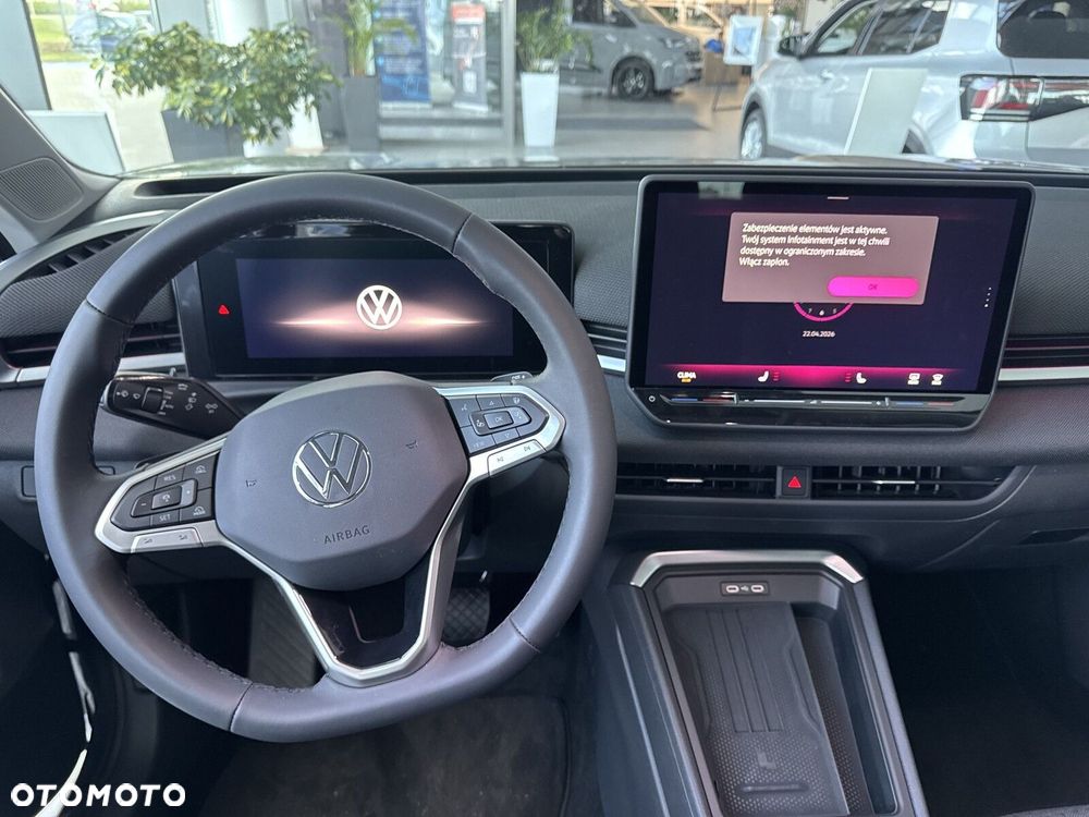 Volkswagen T-Roc - 14