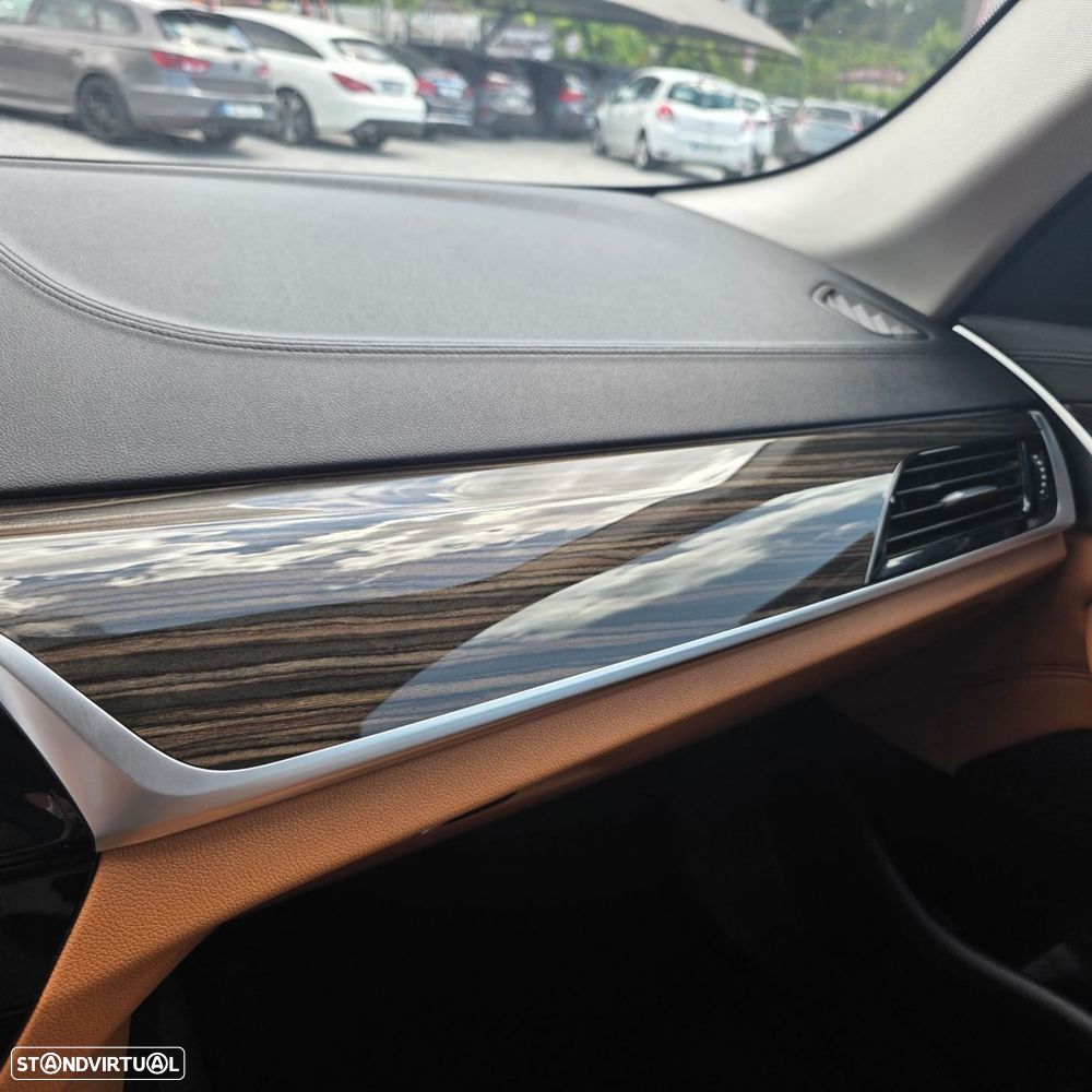 BMW 520 d Line Luxury Auto - 29