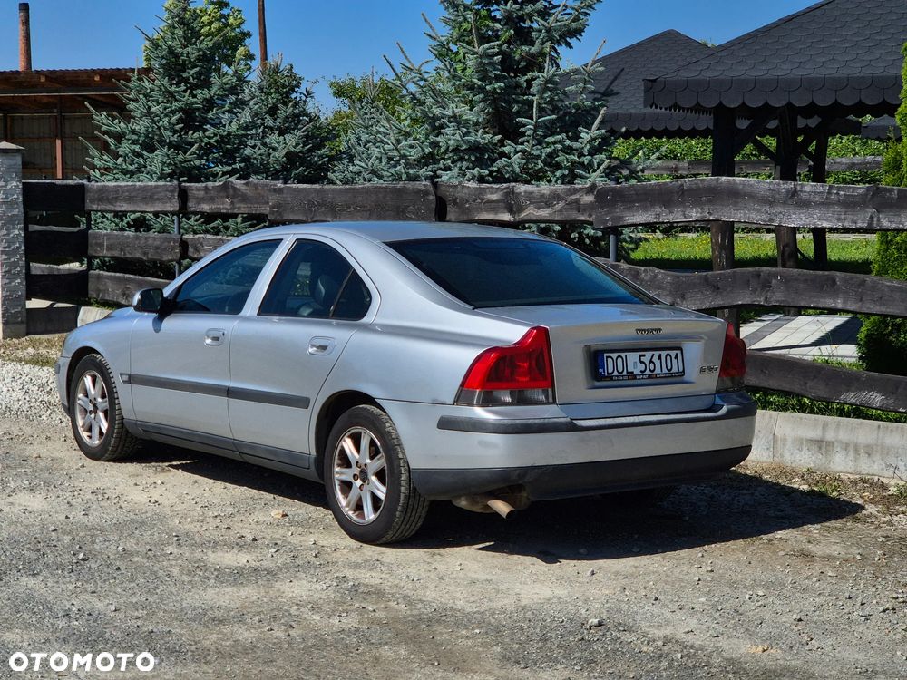Volvo S60 2.4 - 3