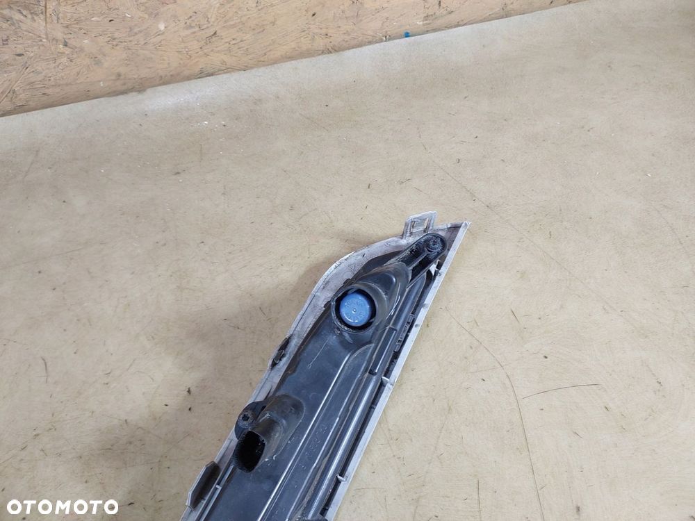 KUGA MK1 LED DRL PRAWY PRZÓD BV4113D272AA - 7