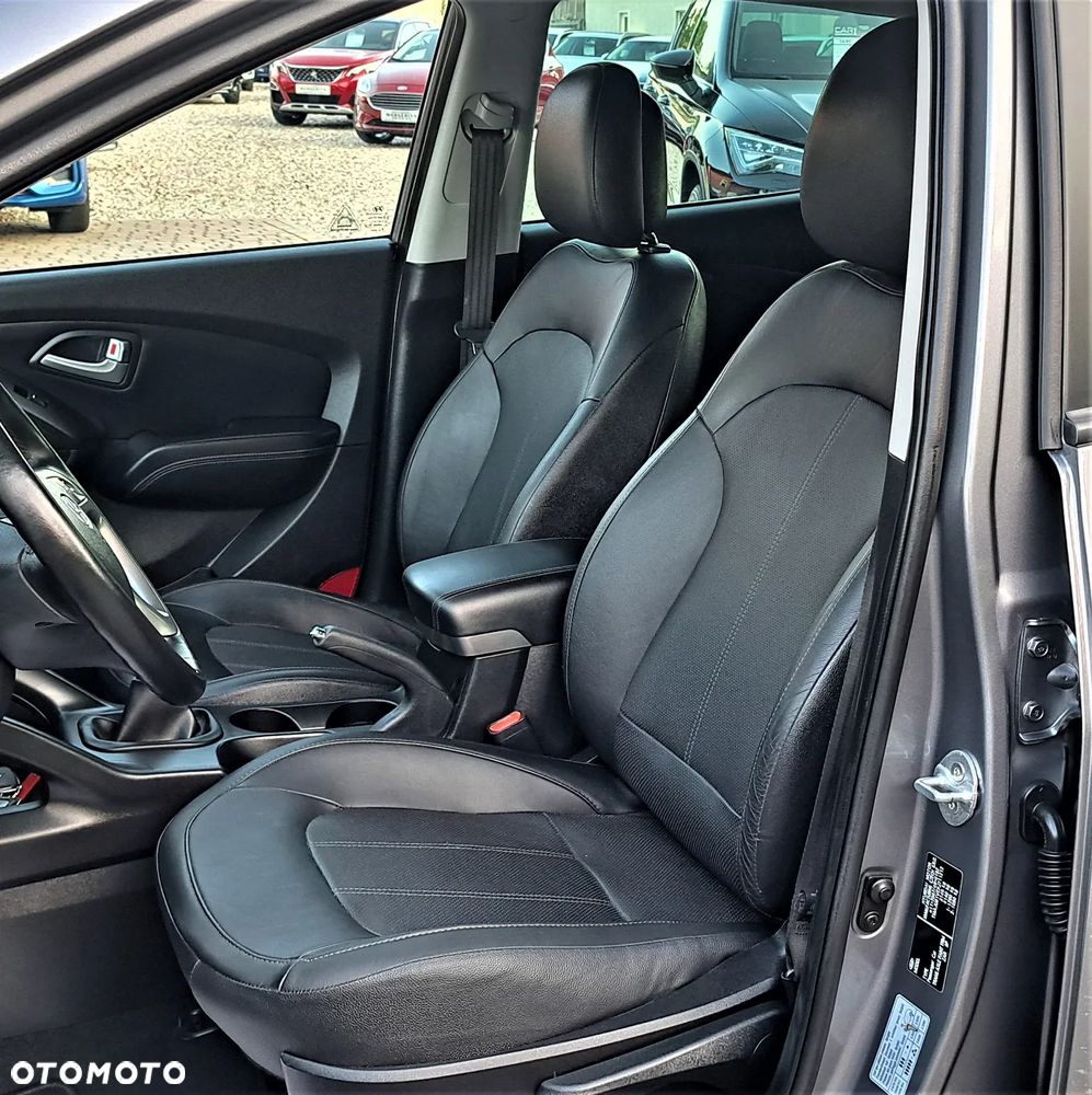 Hyundai ix35 2.0 CRDi Premium 4WD - 19