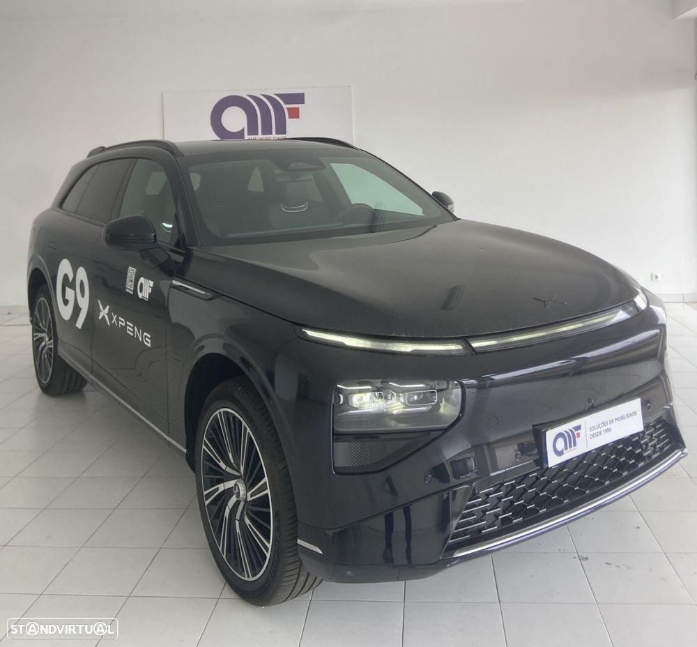 Xpeng G9 - 1
