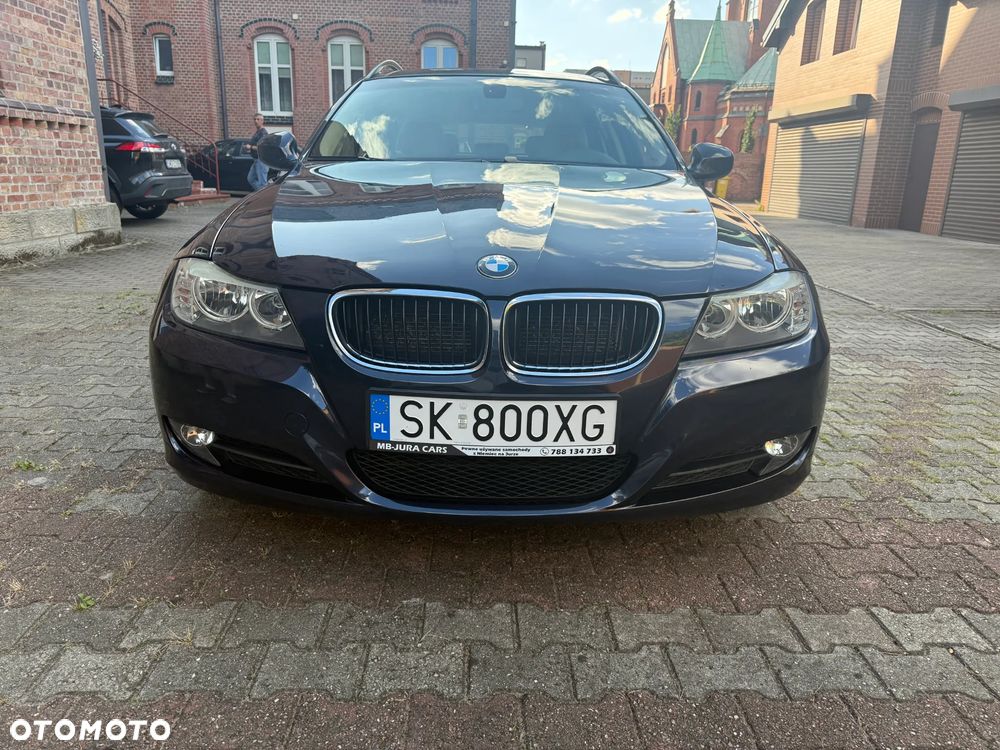 BMW 318I