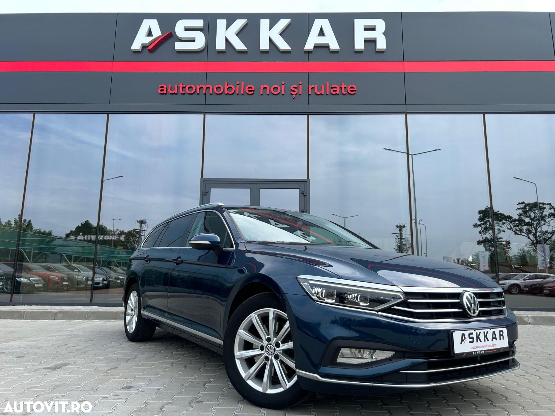 Volkswagen Passat Variant 1.6 TDI SCR DSG Business - 3