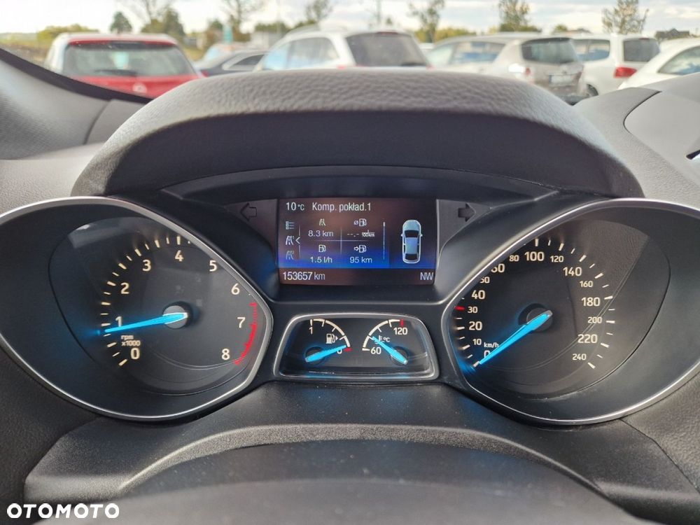 Ford Kuga 1.5 EcoBoost 2x4 ST-Line - 11