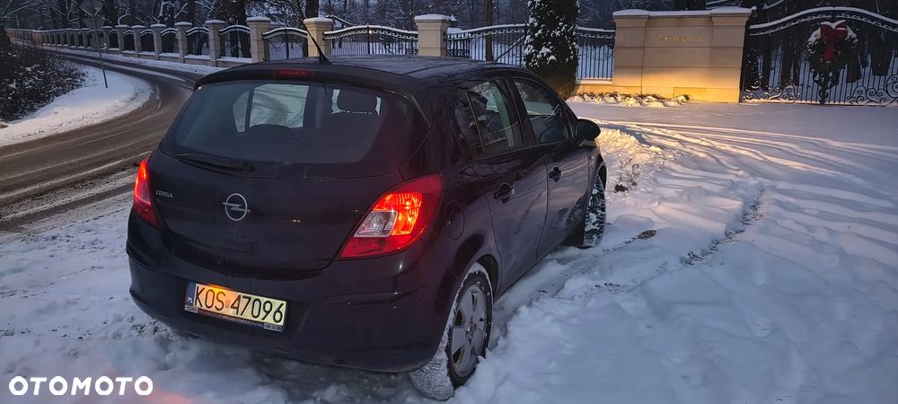 Opel Corsa 1.2 16V Enjoy - 9