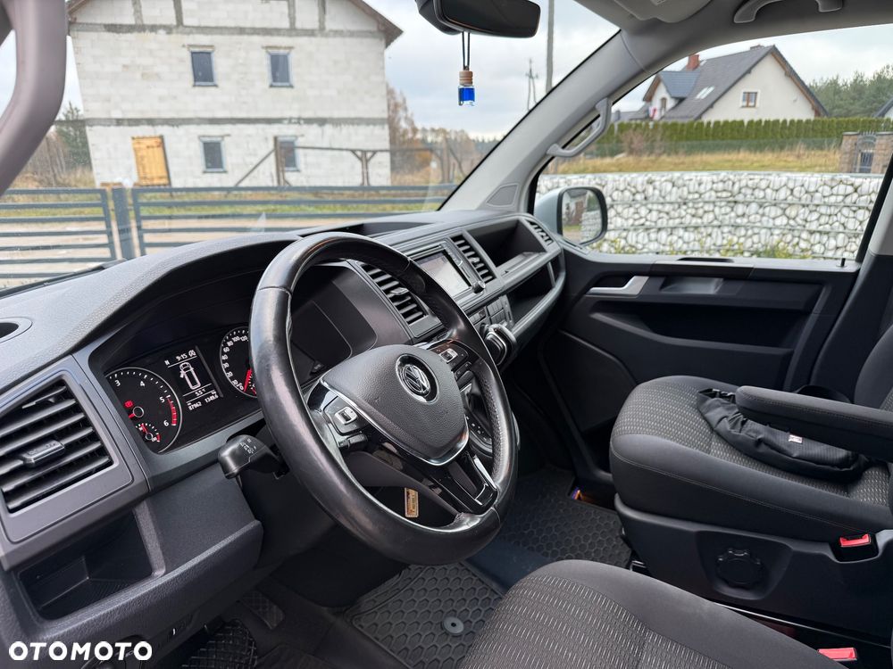 Volkswagen Caravelle 2.0 TDI L2 Highline 4Motion DSG - 28