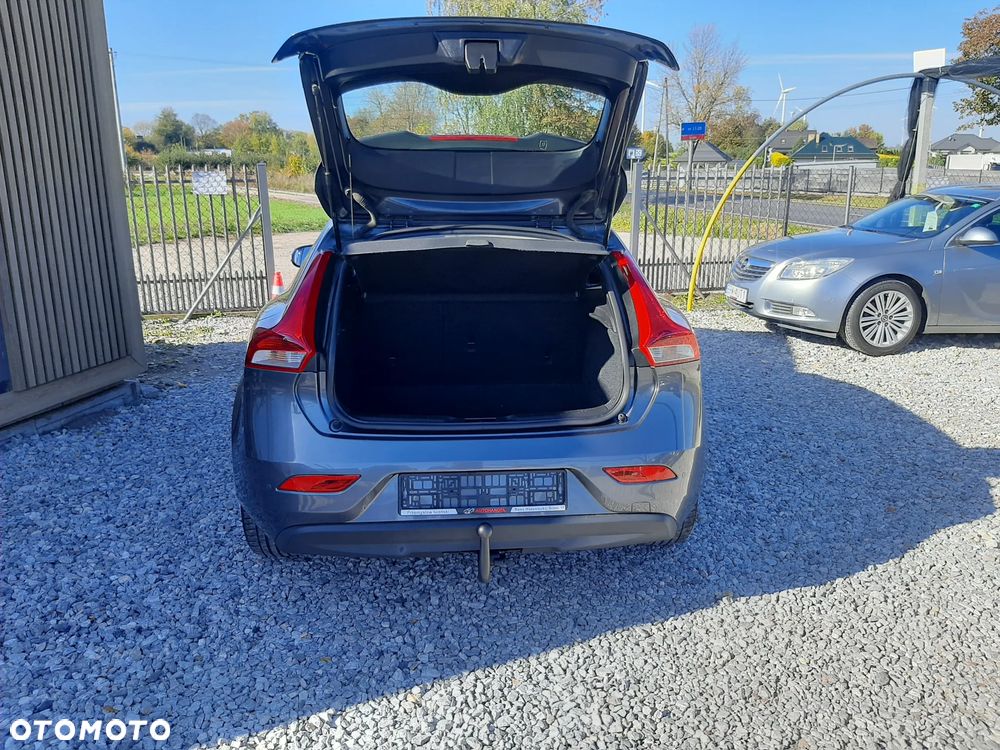 Volvo V40 D2 Momentum - 6
