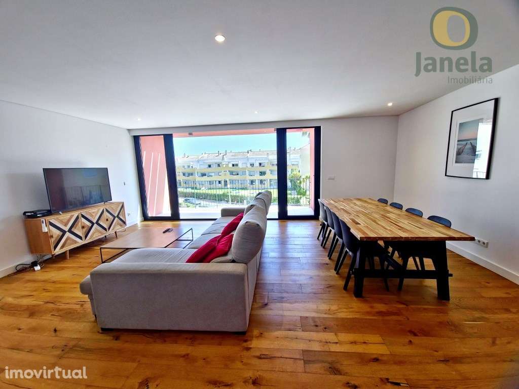 Luxuoso T3 com jardins exuberantes, piscina, dois lugares garagem -... - Grande imagem: 2/46