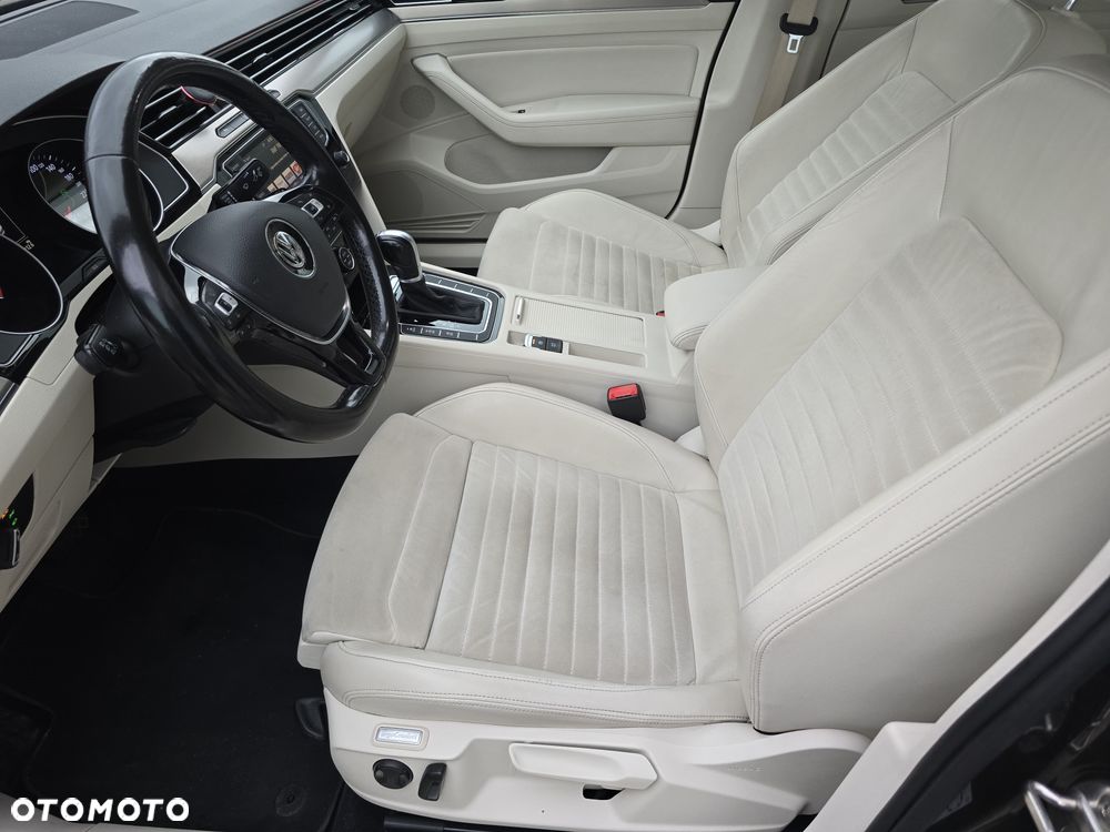 Volkswagen Passat 1.8 TSI BMT Highline DSG - 20