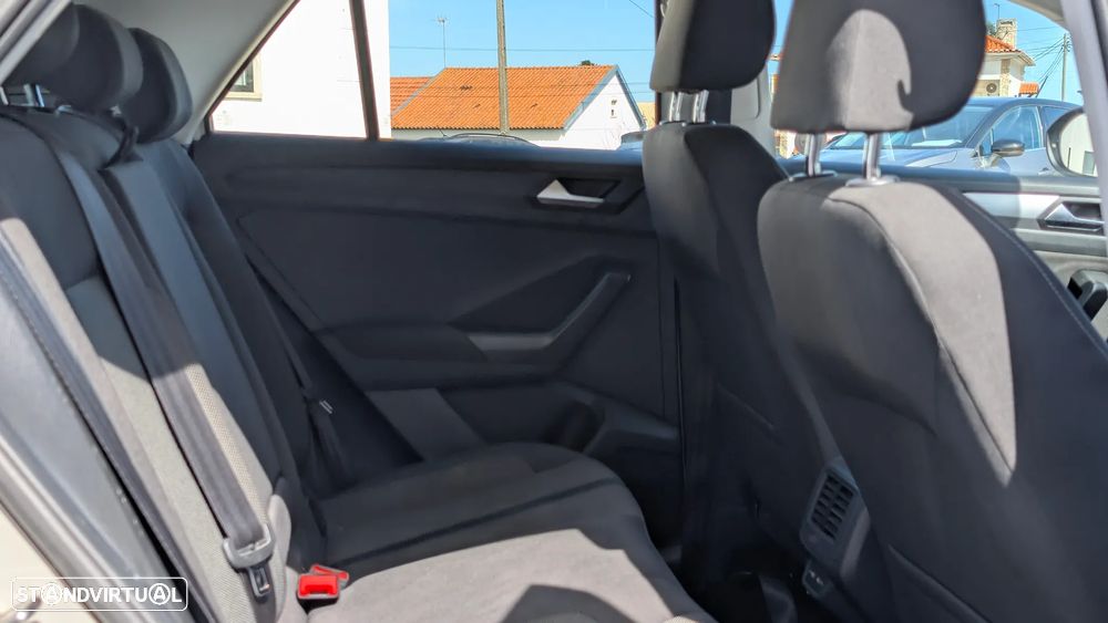 VW T-Roc 1.0 TSI Life - 17