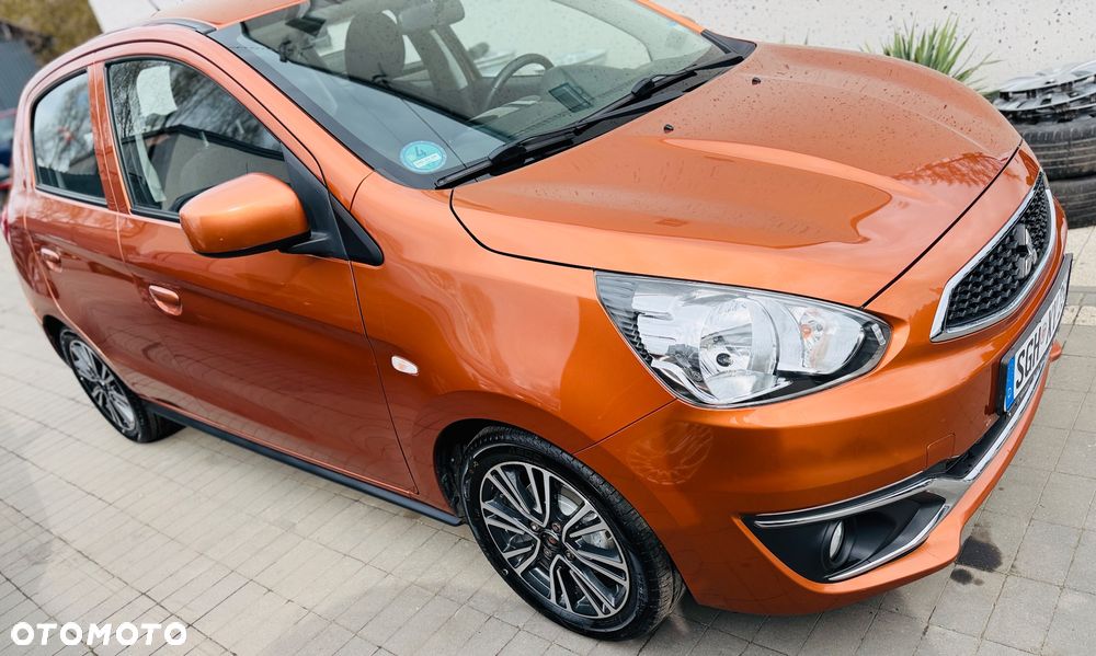 Mitsubishi Space Star AS&G 1.2 Spirit+ Black - 9