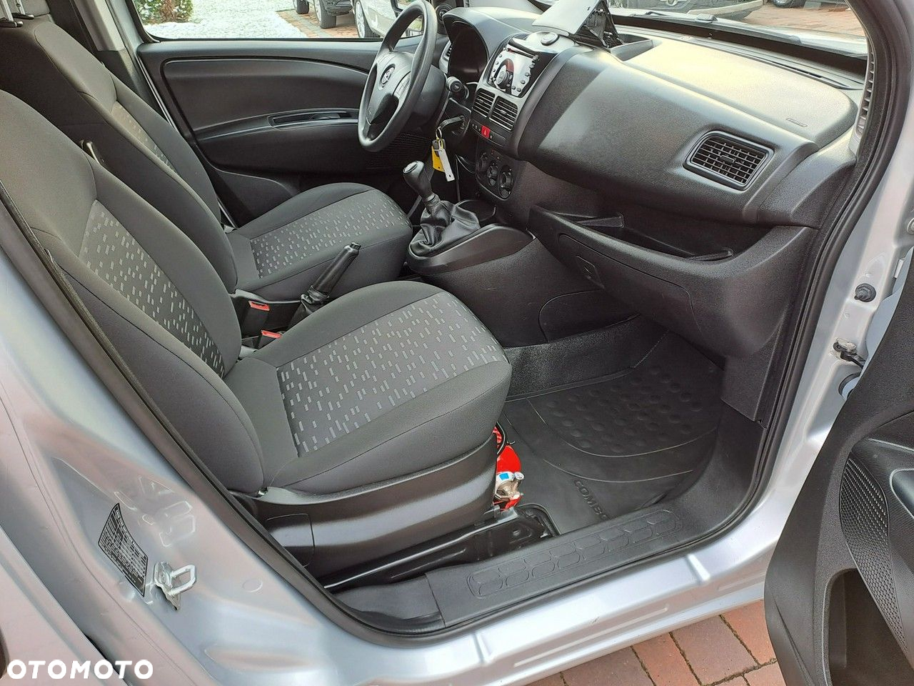Opel Combo - 9