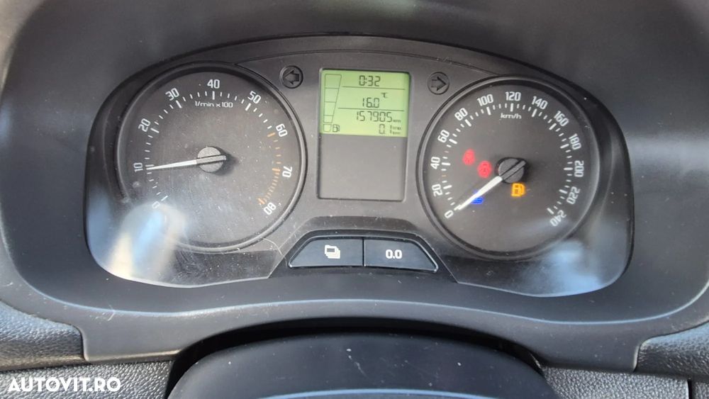 Skoda Fabia 1.2 HTP COOL EDITION - 15