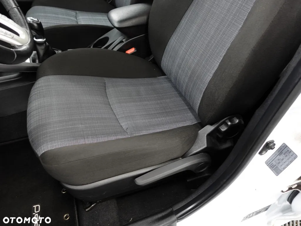 Kia Ceed Cee'd 1.6 Crdi Comfort + - 13