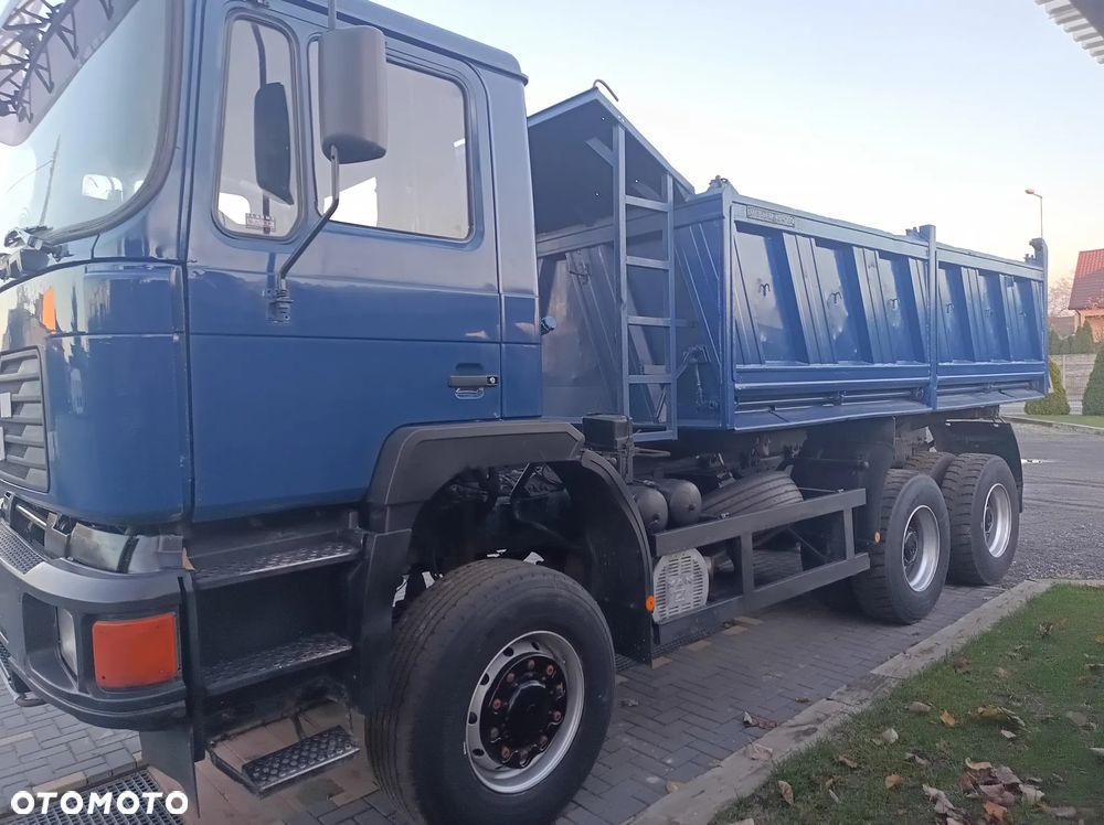 MAN F90 - 5