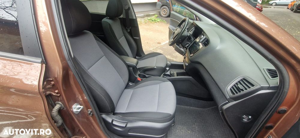 Hyundai i20 1.25 M/T LED Line - 7