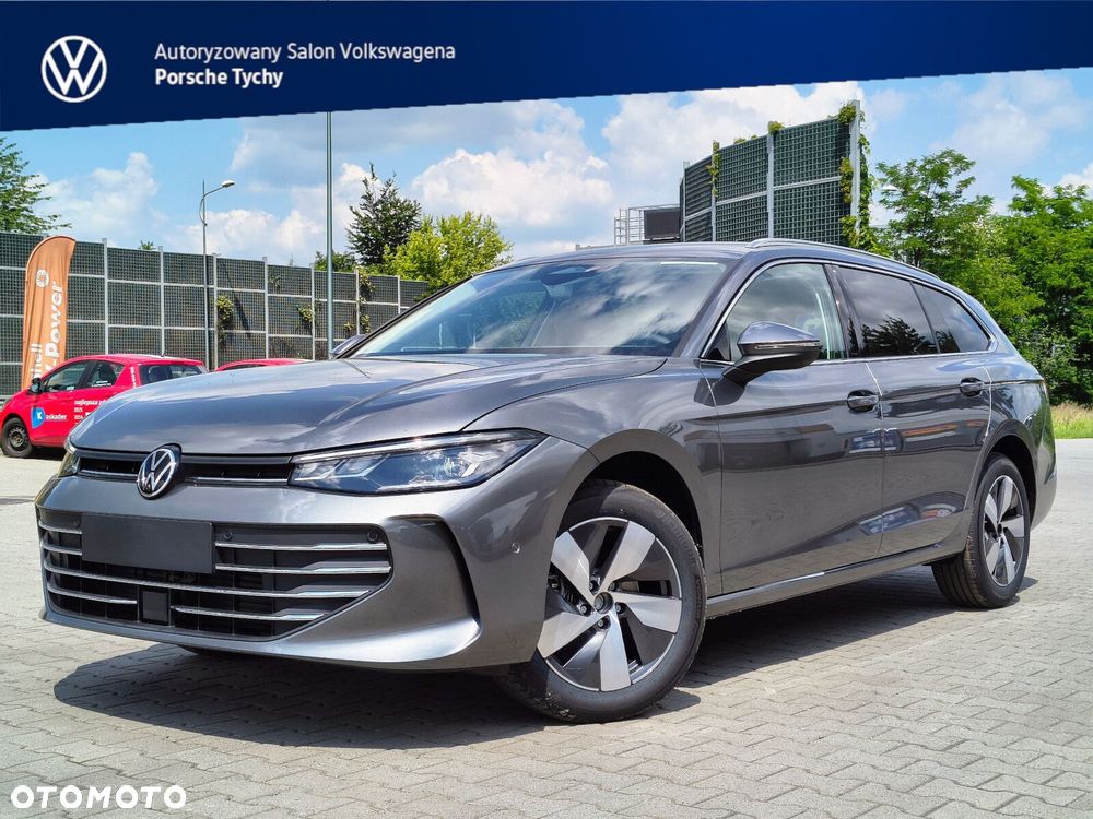 Volkswagen Passat - 1