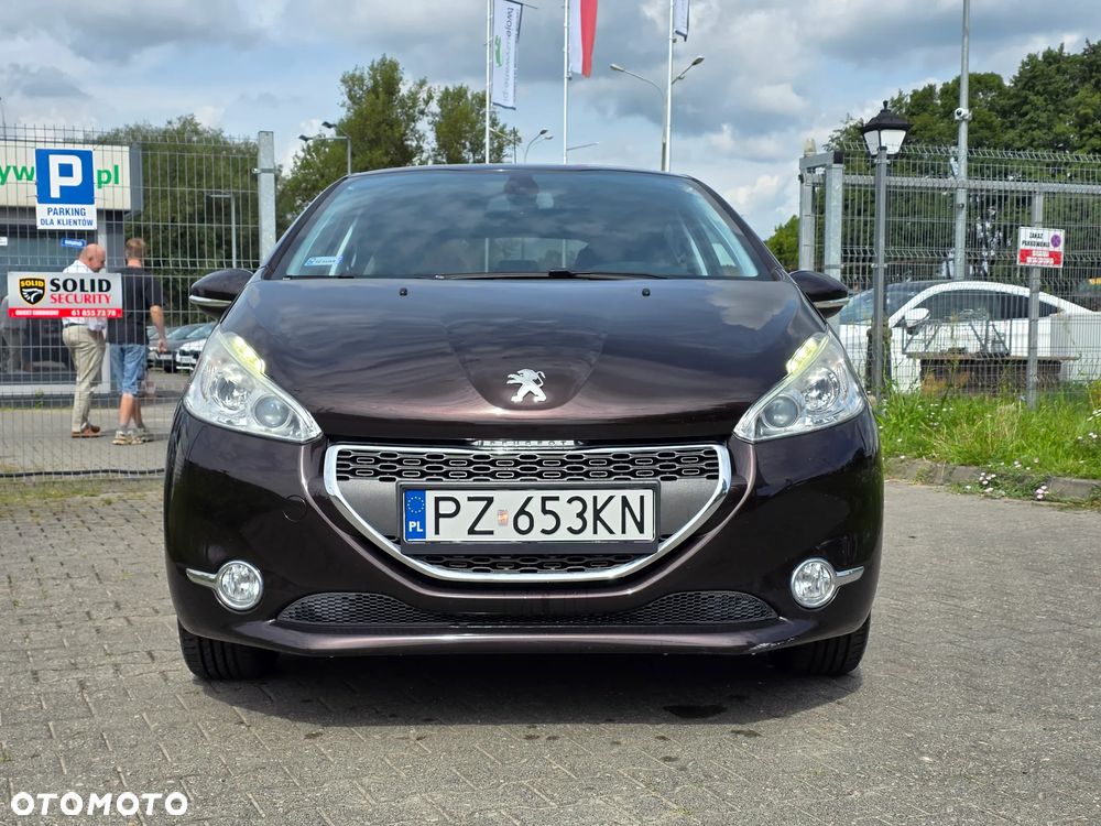 Peugeot 208 1.2 VTi Business Line - 2