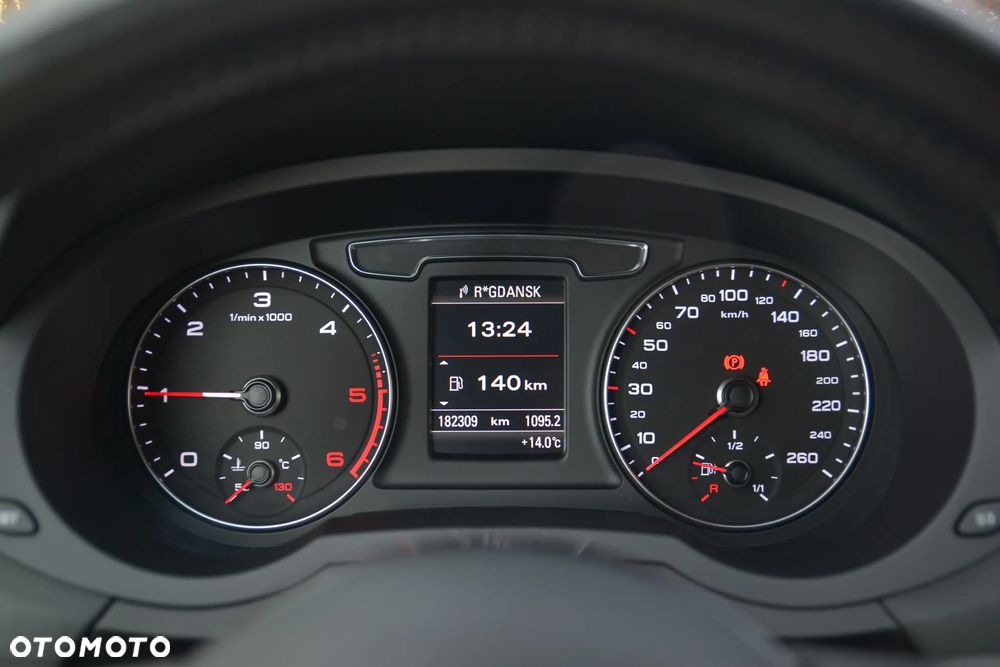 Audi Q3 2.0 TDI Sport - 22