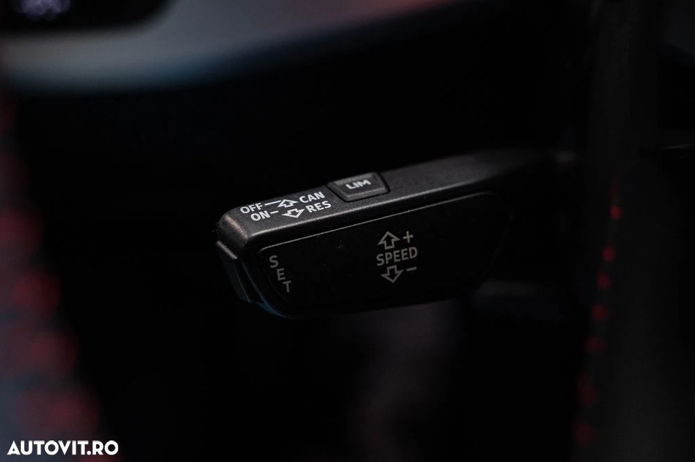 Audi A4 2.0 TDI DPF multitronic S line Sportpaket - 29