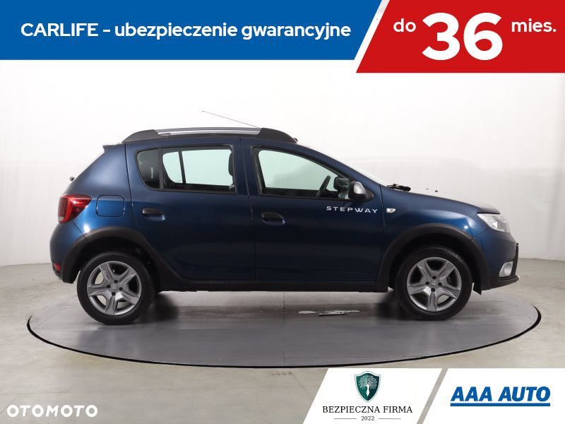Dacia Sandero - 8