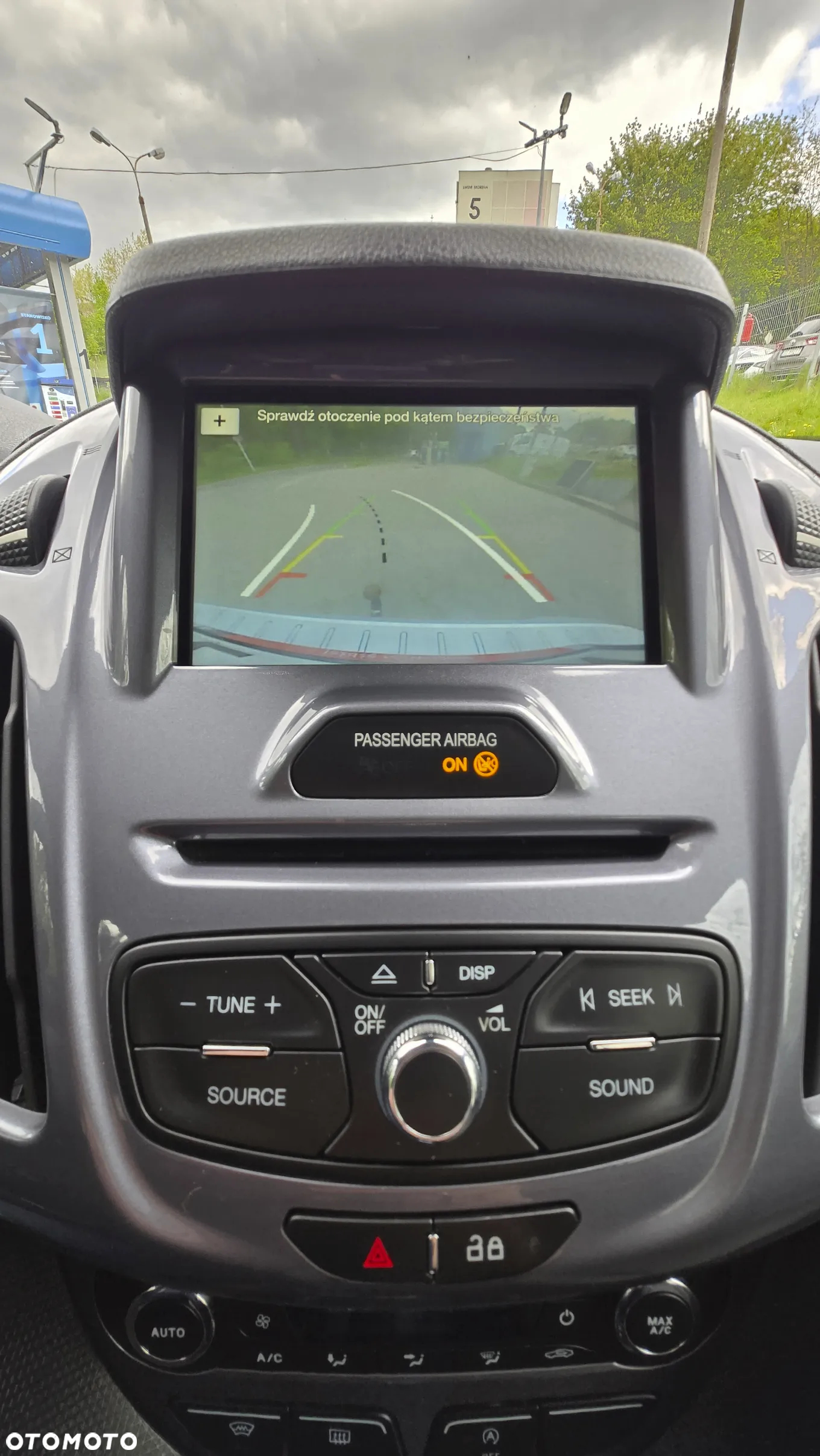 Ford Tourneo Connect Gr 1.5 TDCi Titanium PowerShift - 12