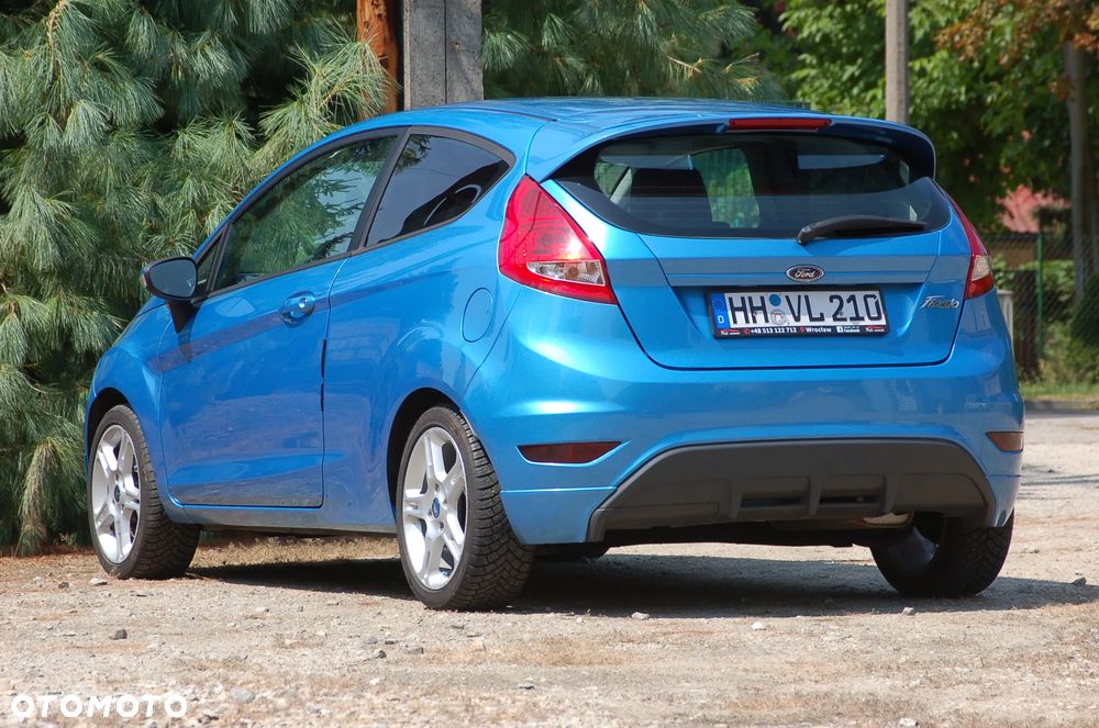 Ford Fiesta 1.4 Sport - 24