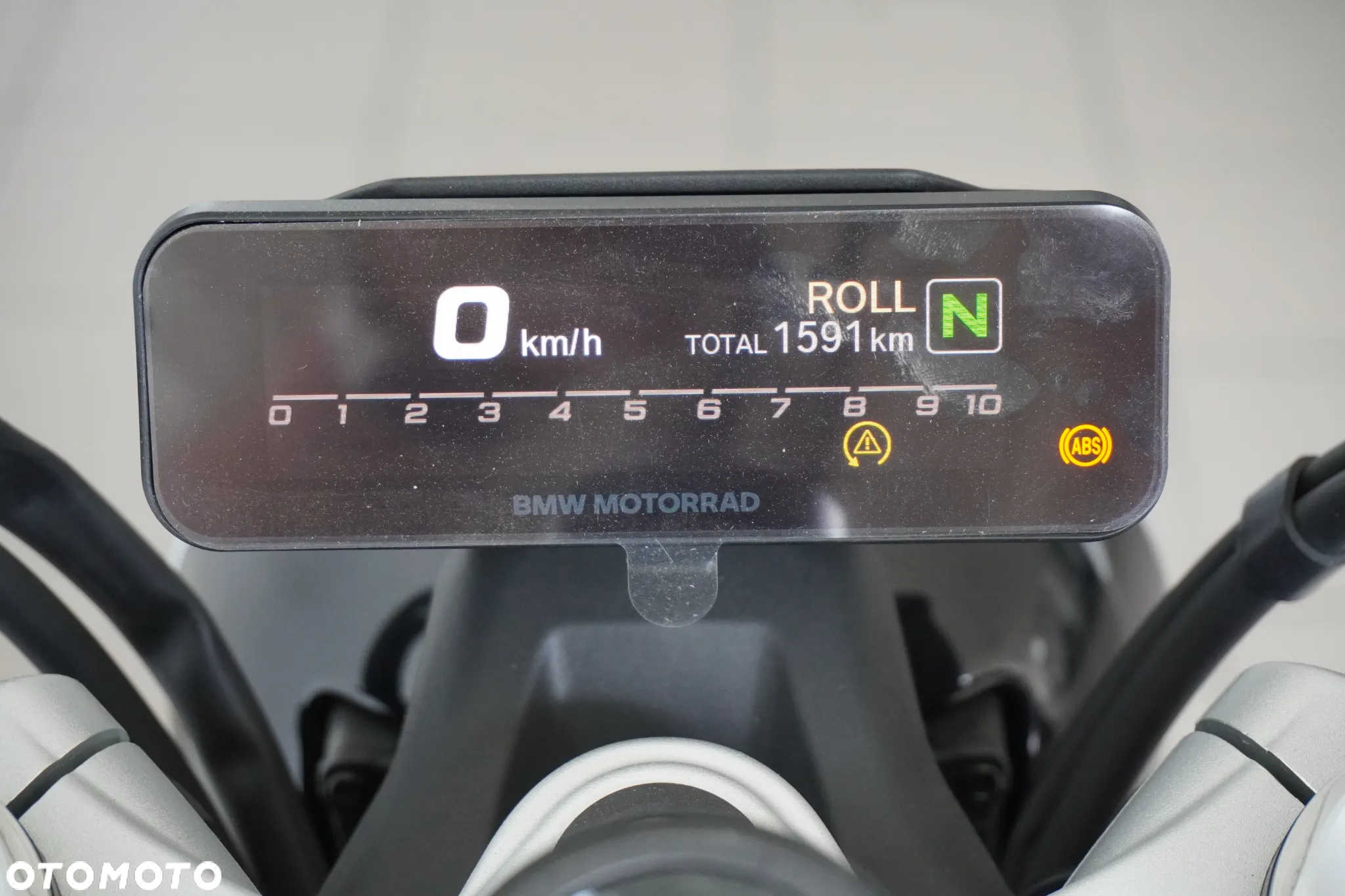 BMW R - 8