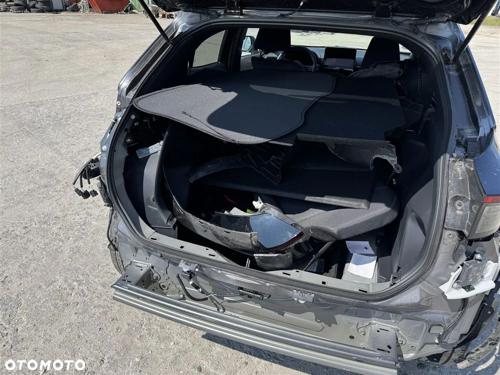 Toyota Yaris Cross - 15