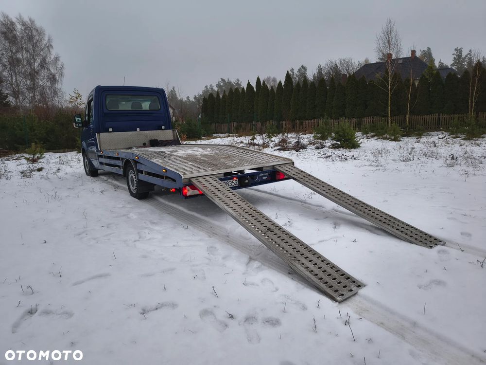 Mercedes-Benz Sprinter - 5