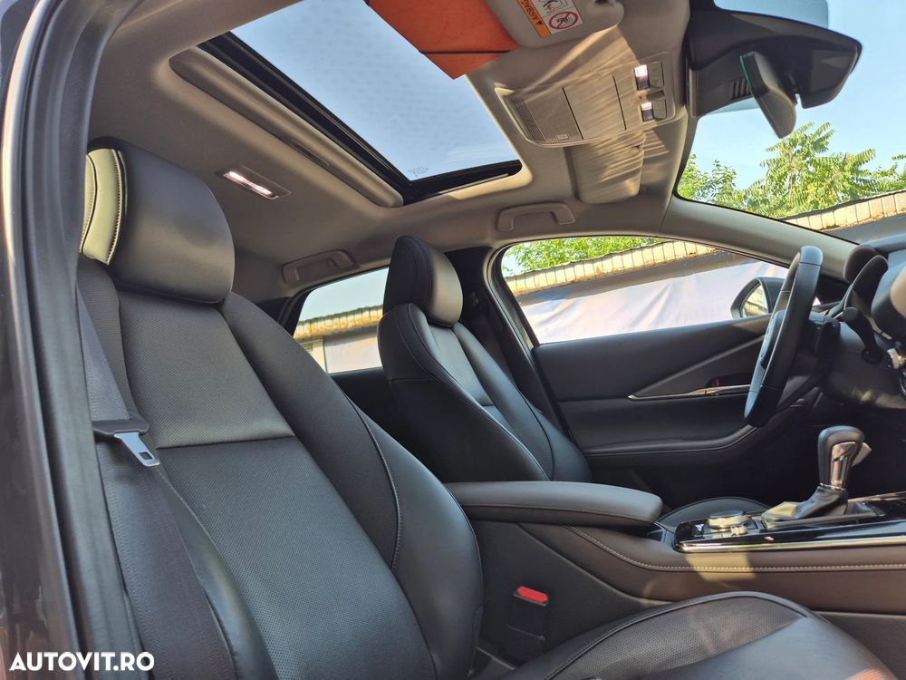 Mazda CX-30 SKYACTIV-X 2.0 M-Hybrid AWD Aut. SELECTION - 37